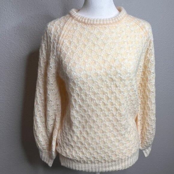 Lilly Pulitzer New Corabelle Knit Sweater Coconut Honeycomb Size XX-Small - Picture 2 of 14